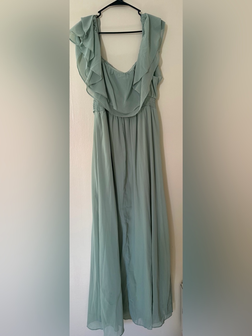 Light Sage Green Maxi dress - Women's Flowing dress